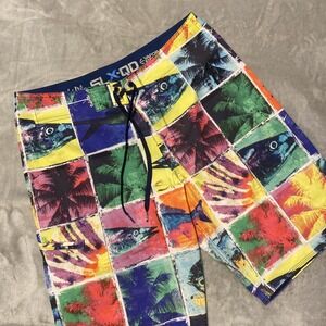 Salt Life Swim Boardshorts Men Sz 32 Fish Graphic SLX-QD Colorful NWT Surf Beach